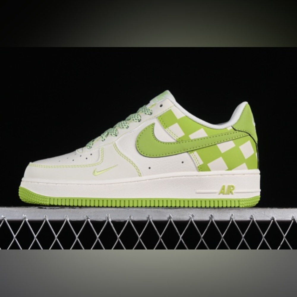Womens Custom Nike Air Force 1 ‘07 Low Sneakers